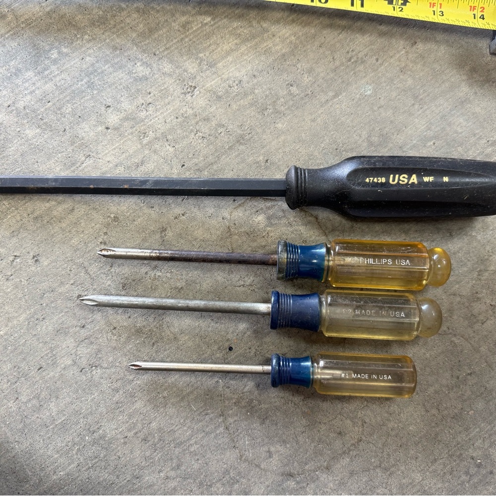 Craftsman screwdrivers - Picture 3 of 5
